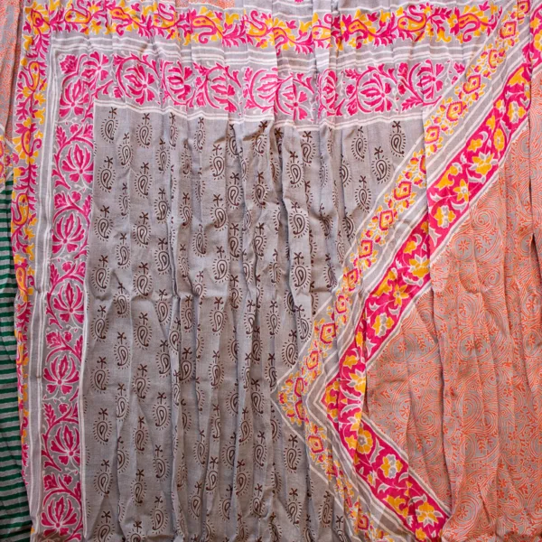 Schal aus Baumwolle mit Quaste, fuchsia, taube, orange mit Mustern. Detailansicht