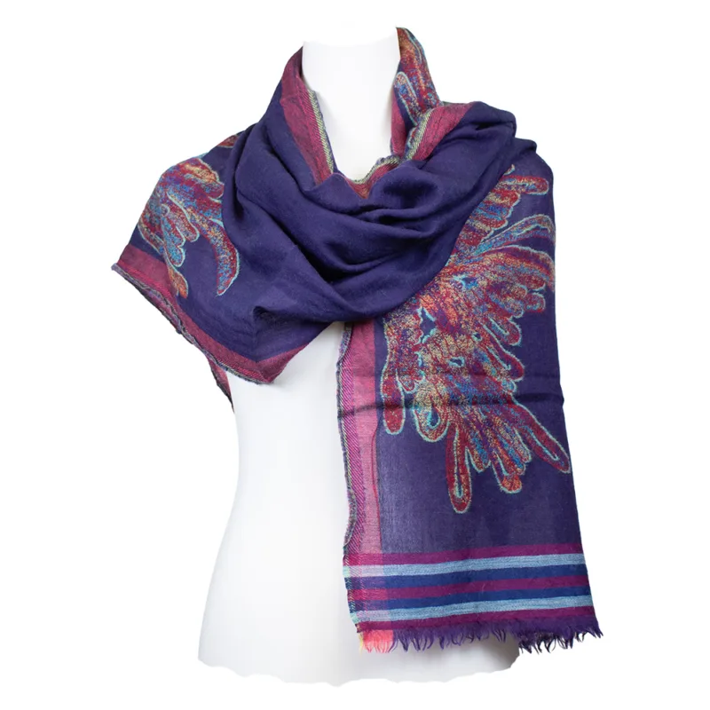 Schal aus 100 % Wolle von Salto in Violett mit farbigen Blumen-Details und Streifenbordüre