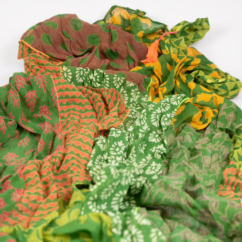 Detailaufnahme des Musters – Sarah & Sally Baumwollschal