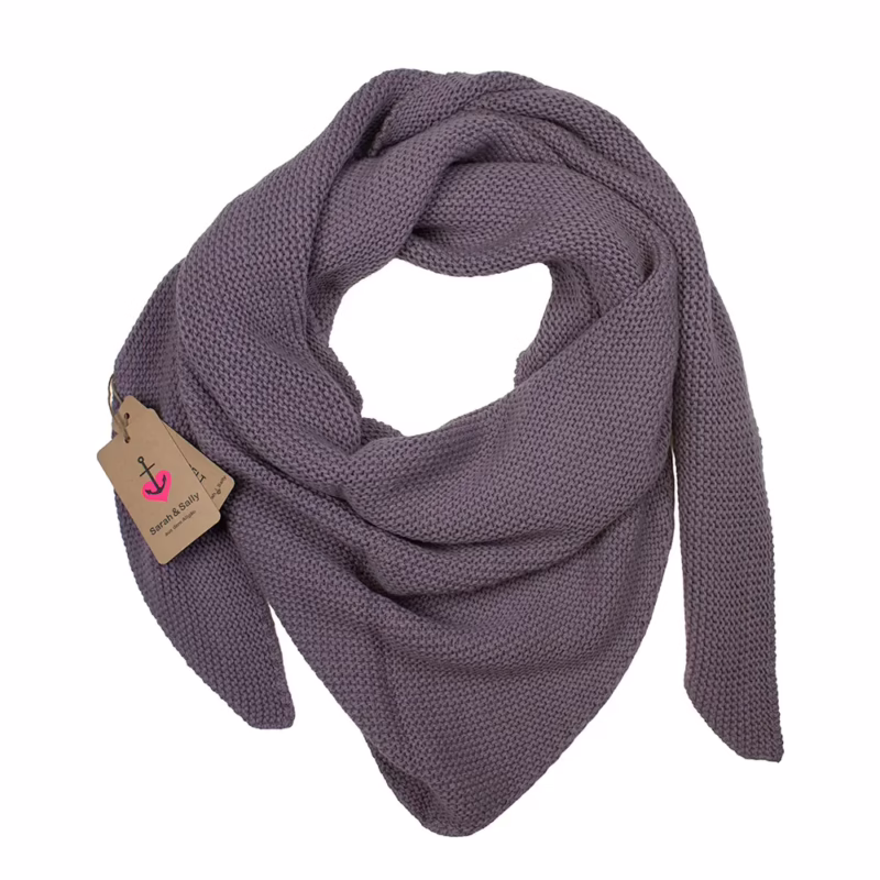 Dreiecksschal in Mauve, kraus gestrickt, von Sarah und Sally.