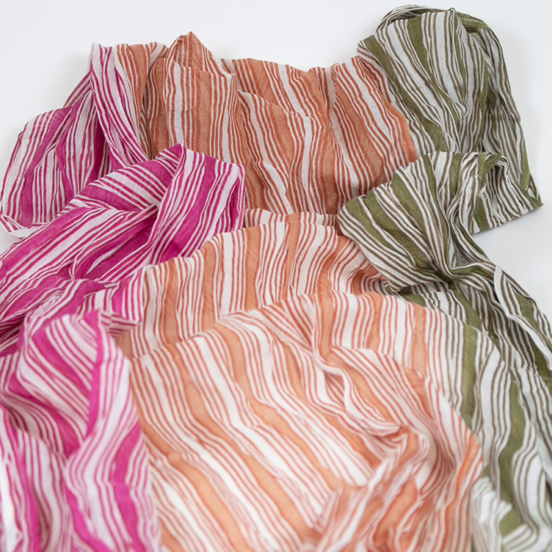 Detailaufnahme des Musters – Sarah & Sally Baumwollschal