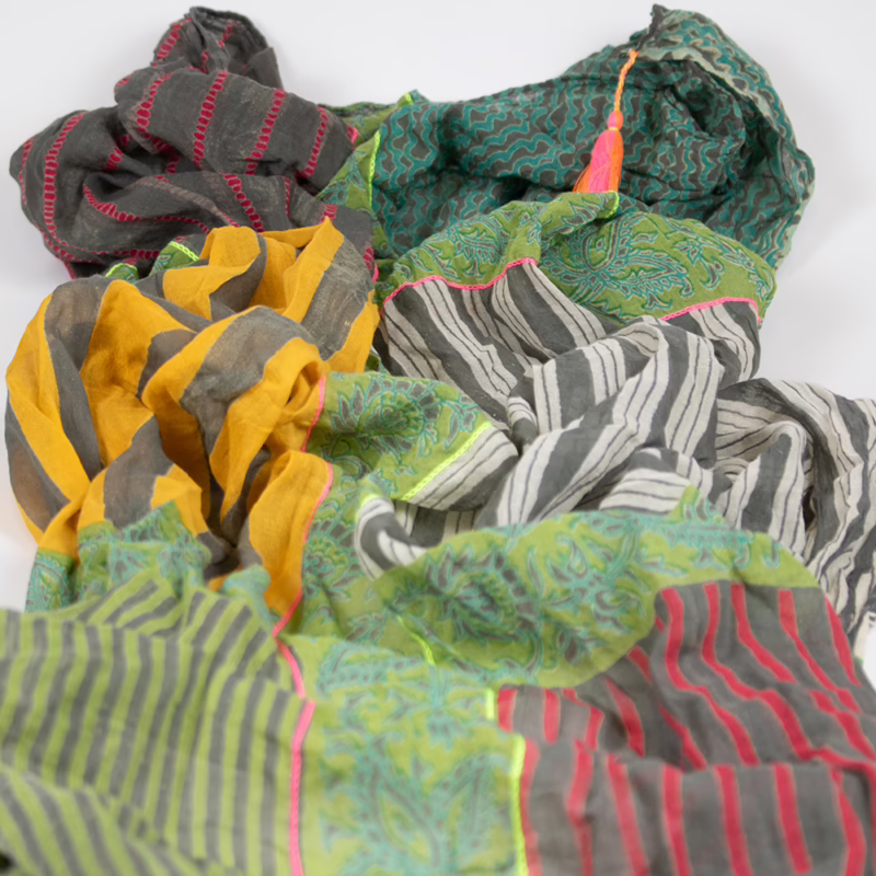 Detailaufnahme des Musters – Sarah & Sally Baumwollschal