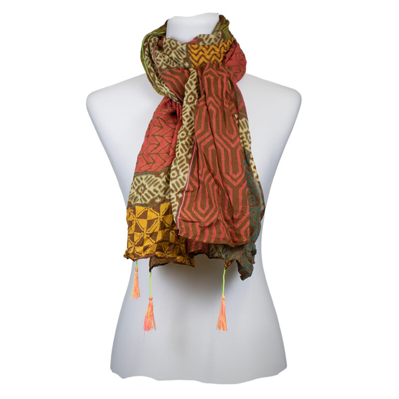 Sarah und Sally | Schal 100 % Baumwolle Patchwork mit Neonstickerei