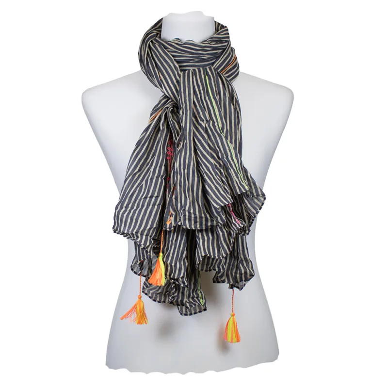 Sarah und Sally | Schal 100 % Baumwolle in Dunkelblau auf Beige, Streifen mit Quasten